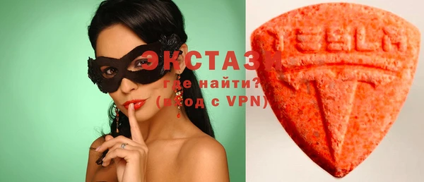 твердый Михайлов